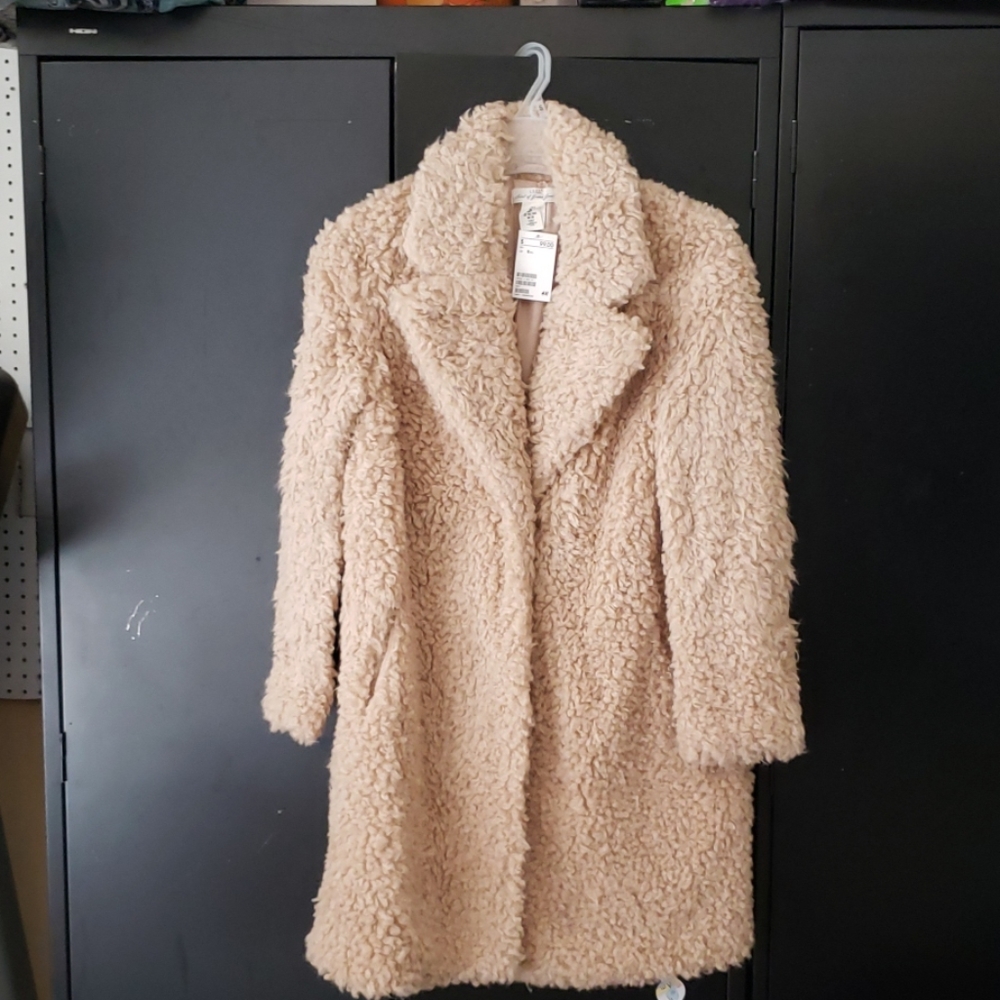 H & M teddy pile coat beige size small